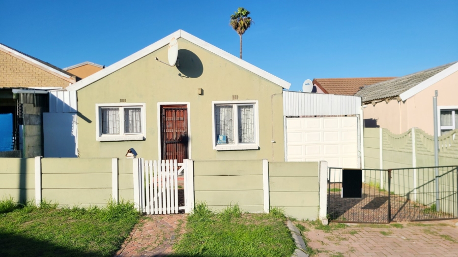 2 Bedroom Property for Sale in Silversands Western Cape